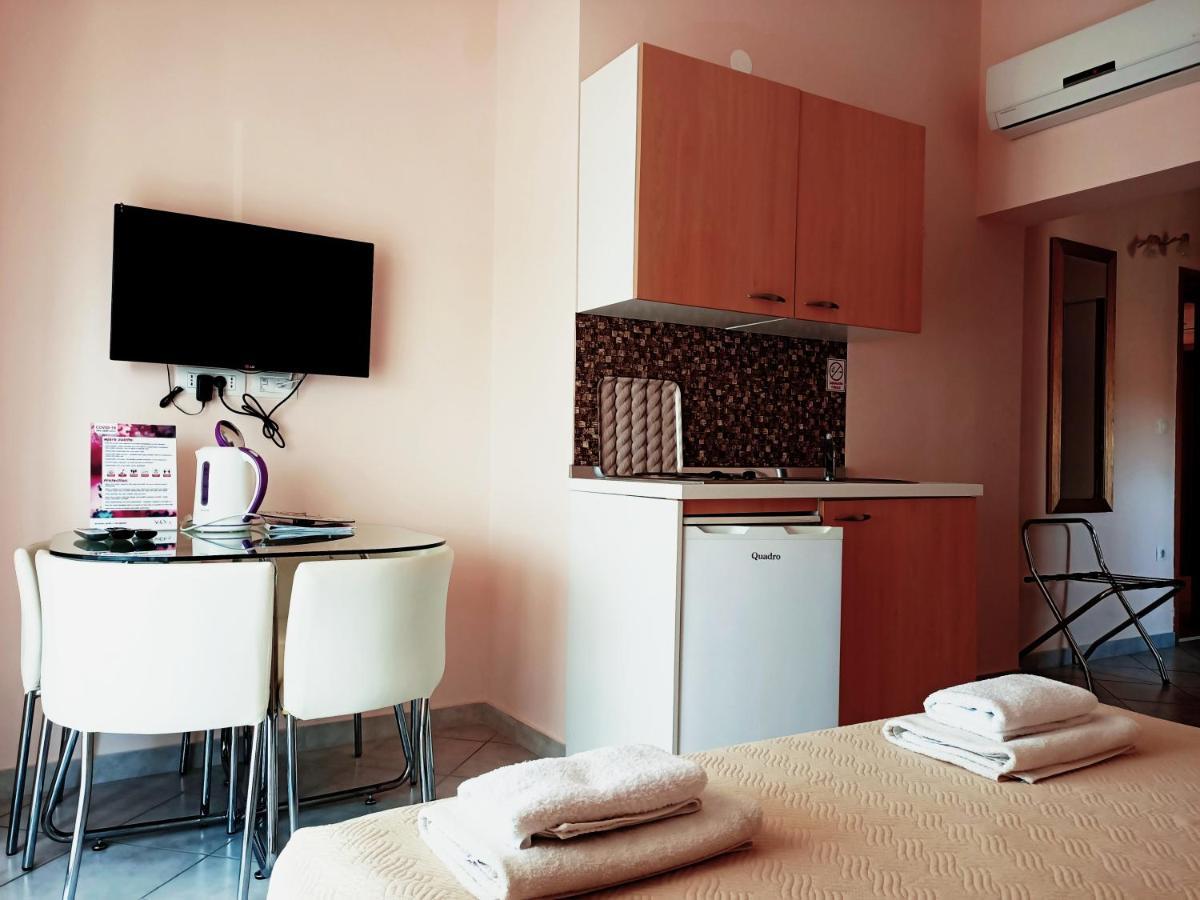 Aparthotel Viola Пьешчана-Увала Экстерьер фото